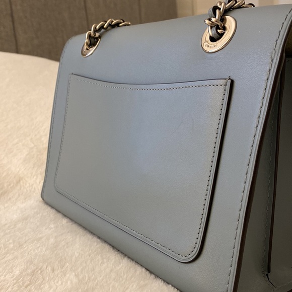 Authentic Coach Parker Bag with Silver Hardware - Picture 4 of 6